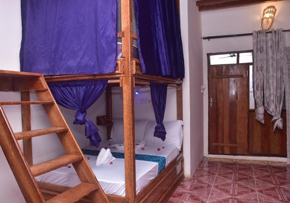 Utulivu Bungalow Nungwi Bagian luar foto