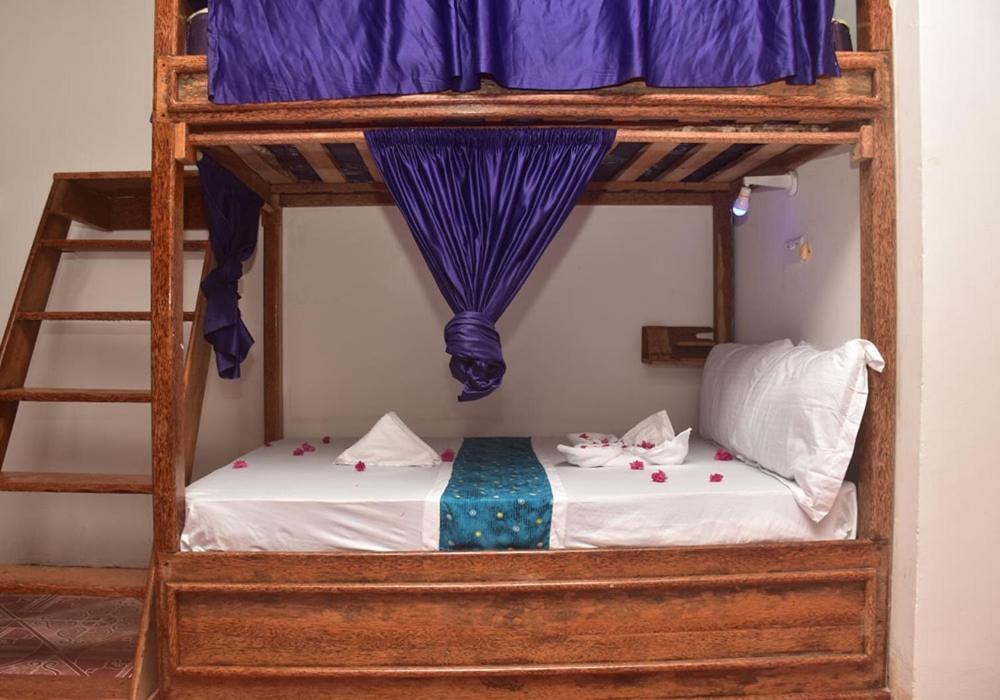 Utulivu Bungalow Nungwi Bagian luar foto