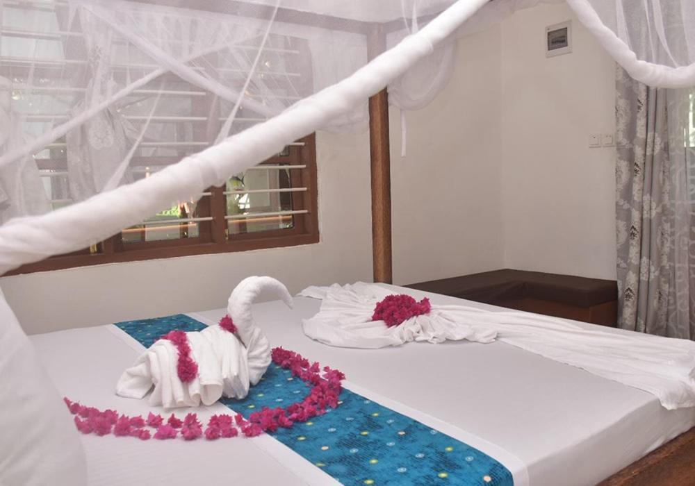 Utulivu Bungalow Nungwi Bagian luar foto