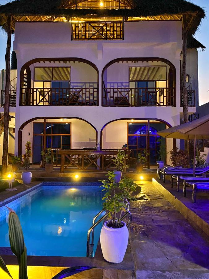 Utulivu Bungalow Nungwi Bagian luar foto