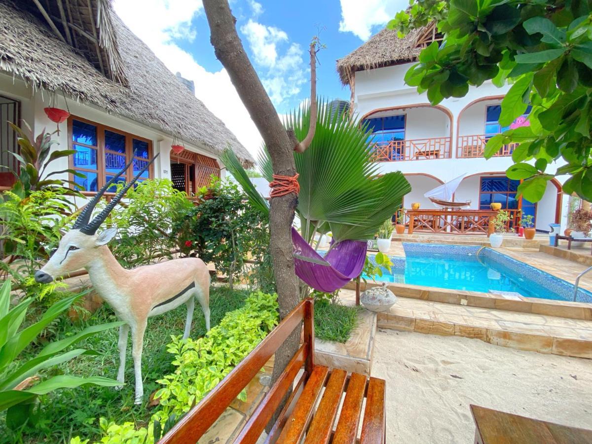 Utulivu Bungalow Nungwi Bagian luar foto
