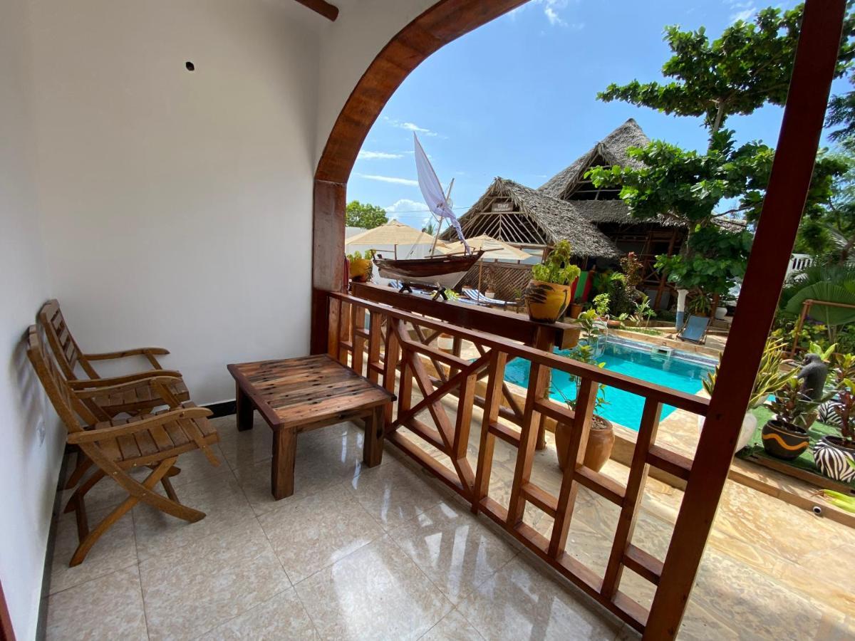 Utulivu Bungalow Nungwi Bagian luar foto